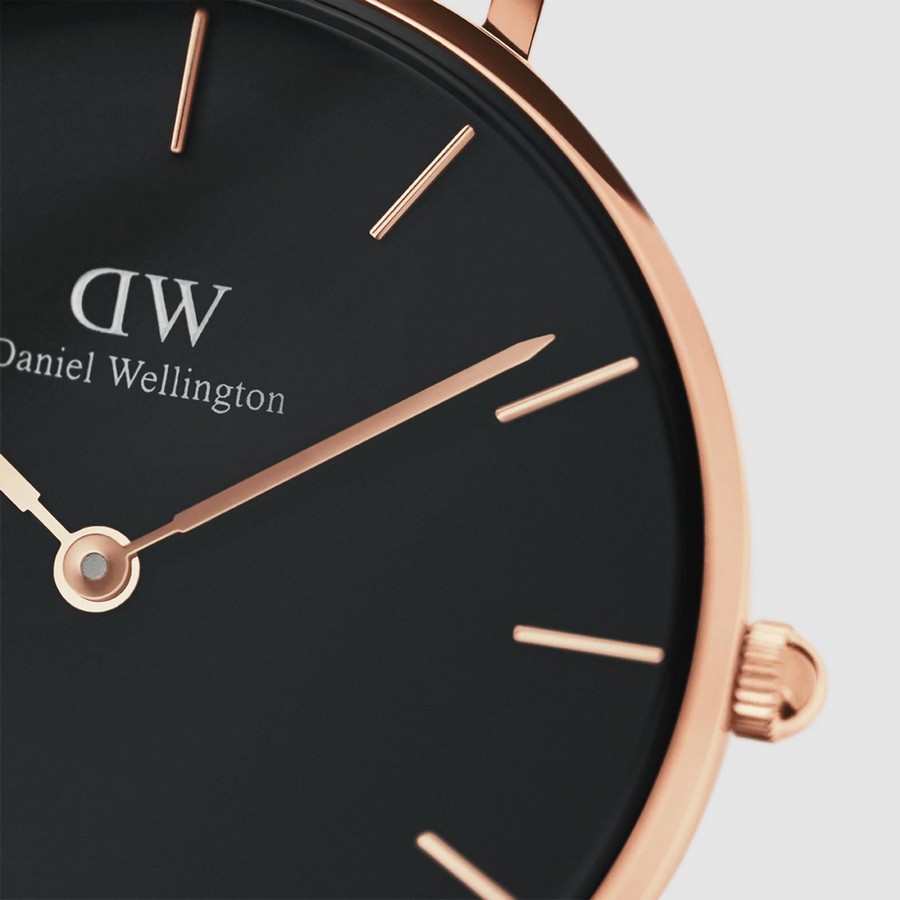 Đồng Hồ Dw Daniel Wallington Petite Dover Nữ Trắng Đen